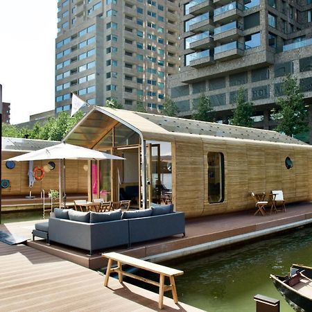 Wikkelboats At Floating Rotterdam Rijnhaven Roterdão Exterior foto